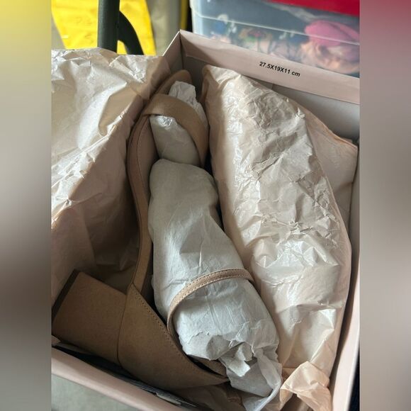 NIB JustFab Tan Heels with Suede Finish and Ankle Strap - Picture 13 of 14